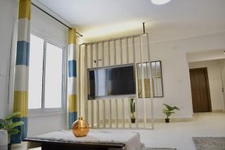 Al Motameyez Stylish 2BR Retreat with Private Garden - Città del 6 ottobre - 0