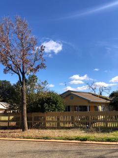 Michelle Cottage - Southgate - 1