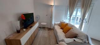 BRAVAHOLIDAYS-420-COLON, 2nd LINE BEACH, WIFI - Blanes - 0