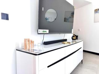 5 Star Apartment Dubai Burj KhalifaView - 8