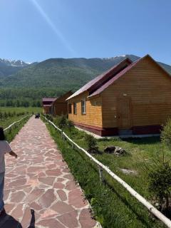Muz Tau eco hotel - Ūryl' - 2