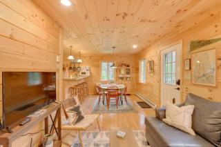 Cozy Acadia Area Cabin, Walk to Beach and Lighthouse - Prospect Harbor - 8