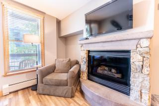 Black Bear 8046 - Keystone - 7