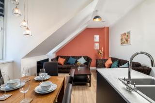Remodelled Luxury 3 Bed Apartment - Aberdeen - 9