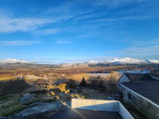 Private 4 bedroom getaway in Lofoten - - 3