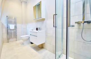 Central Harrogate Penthouse Apartment - Harrogate - 9