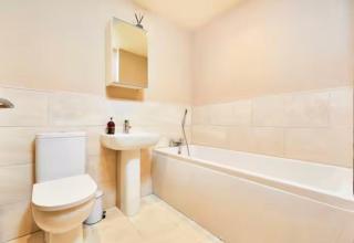 Central Harrogate Penthouse Apartment - Harrogate - 4