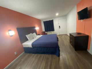 Rodeway Inn - North Little Rock - 9