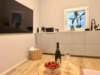Luna Suites at Lago Dorato, Luxury - Colico - 3