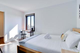 Clarendon Gem - Sleek Executive Studio Near Metro - Arlington - 8