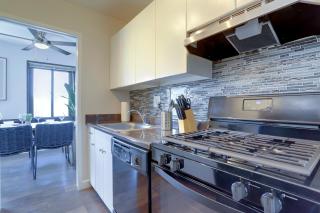 Clarendon Gem - Sleek Executive Studio Near Metro - Arlington - 7