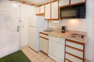 Candlewood Suites Tyler by IHG - Tyler - 2
