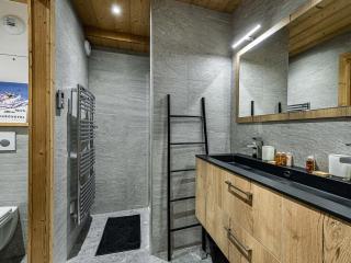Appartement moderne à Courchevel pour 4 pers, proche piste, parking et WiFi inclus - FR-1-563-69 - Courchevel - 2