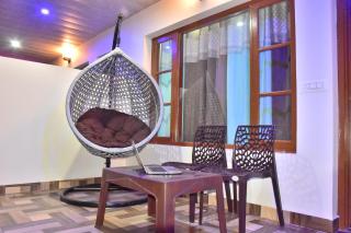 Inder Stay !! Balcony Rooms !! Parking !! - 7