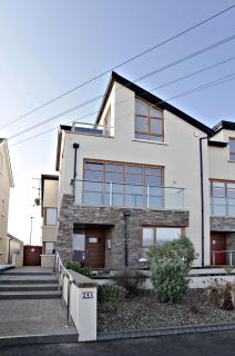 Seaview Portstewart Holiday Home - Portstewart - 0