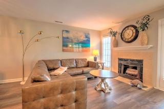 Cozy Condo for 6 with Pool Tennis & Beach Access - Hilton Head Island - 4
