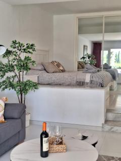 Sunny Miraflores Retreat - Mijas - 1