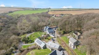 Beautiful Barn Conversion with Games Room - Ilfracombe - 7