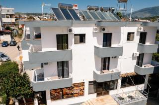 Sea Hotel - Ksamil - 3
