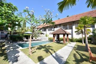 P Hotel Kuta-3minutes to the beach by Micky Studio - Legian - 3