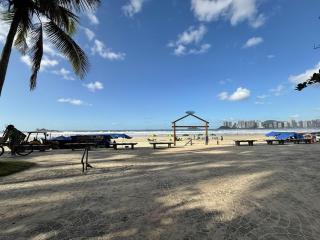 Apartment right on the sand - Guarujá - 7