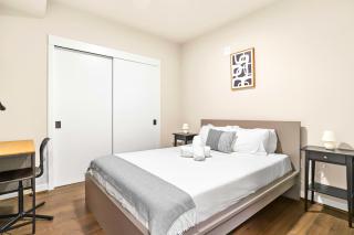 Comfy Clarendon Apt - Steps from Metro - Arlington - 1
