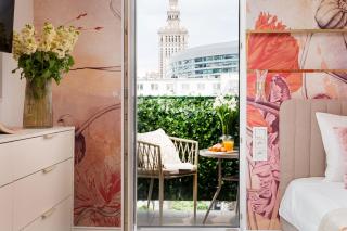 Prestige Central Suite with a living room, air conditiong, balcony & the view on Palace - Varsóvia - 2