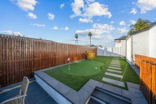 Family Pool House with games - National City - 8