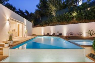 New Listing Mountainside Villa by Colby & Conrad - Los Angeles - 6