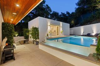 New Listing Mountainside Villa by Colby & Conrad - Los Angeles - 5