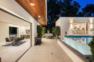 New Listing Mountainside Villa by Colby & Conrad - Los Angeles - 4