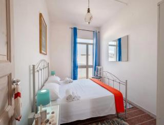 Charming Italian Villa in Torre Castiglione with Private Entrance - 3