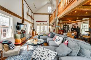 Large Groups Welcome True North Farmhouse - Barton - 8