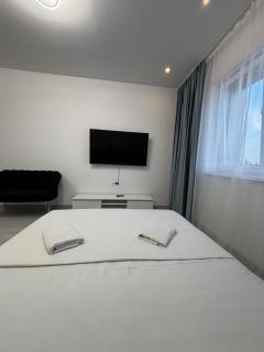 CAMA Vip Room's - Bucareste - 8