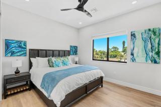 Jeannie's Sunrise Suite - Luxury 2BR Across from Beach - Balcony - Rocket Views - Cocoa Beach - 1