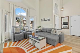 Charming Cozy 4br Retreat-Pool, Pool Table, Grill & Fire Pit - Phoenix - 5