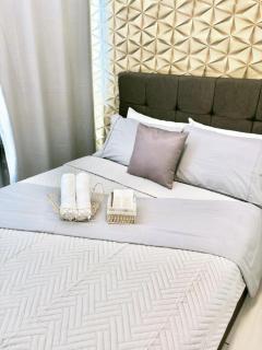 SM Bicutan Rooms by Van - Manila - 0