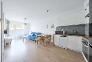 ApartamentyPrzyMorzu Bałtycki z miejscem postojowym i ogródkiem - 4