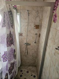 Jose Anguita Apartamento Estacionamiento Desayuno Incluido Frente Al Mall Arauco y Red Metro - Santiago - 6