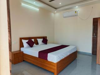 The Pahadi Homestay - 0