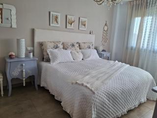 Habitación en casa moderna con jardín - Santa Cruz de Bezana - 4