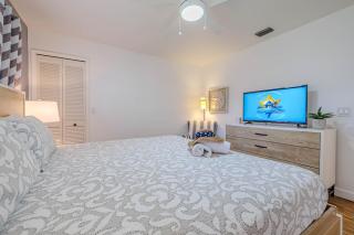 Cape Coastal - Cape Coral - 5