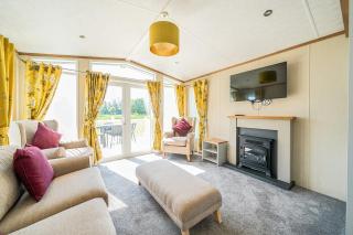 Serenity Shores - Billing Aquadrome - Northampton - 9