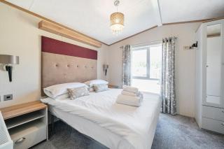 Serenity Shores - Billing Aquadrome - Northampton - 3