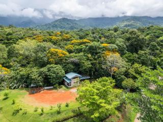 New, Private River, Wifi, AC, King Bed, Jungle Shower - 9