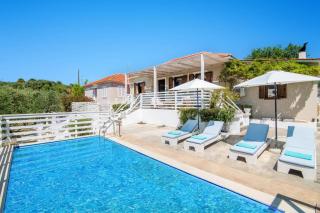 Villa Observer by Villa Plus - Kipseli - 7