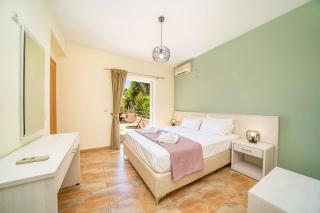 Villa Olympia Skala by Villa Plus - Spathíon - 4