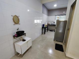 Homestay Temerloh 4 Bedroom 4 Aircond 3 Heater Max 20pax Near Bandar Temerloh - Temerloh - 4