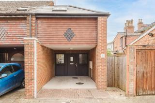 The Nook, Fairview, Cheltenham Town Centre-Parking & Garden - 8