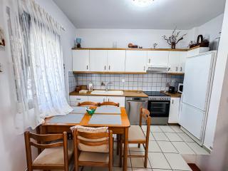 Beach front beautiful family house - Pefkochori - 5